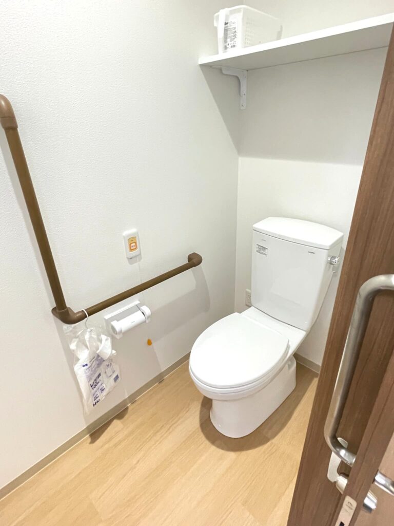モ住宅型有料老人ホーム〈アルク千葉おゆみ野〉の居室設備　トイレ